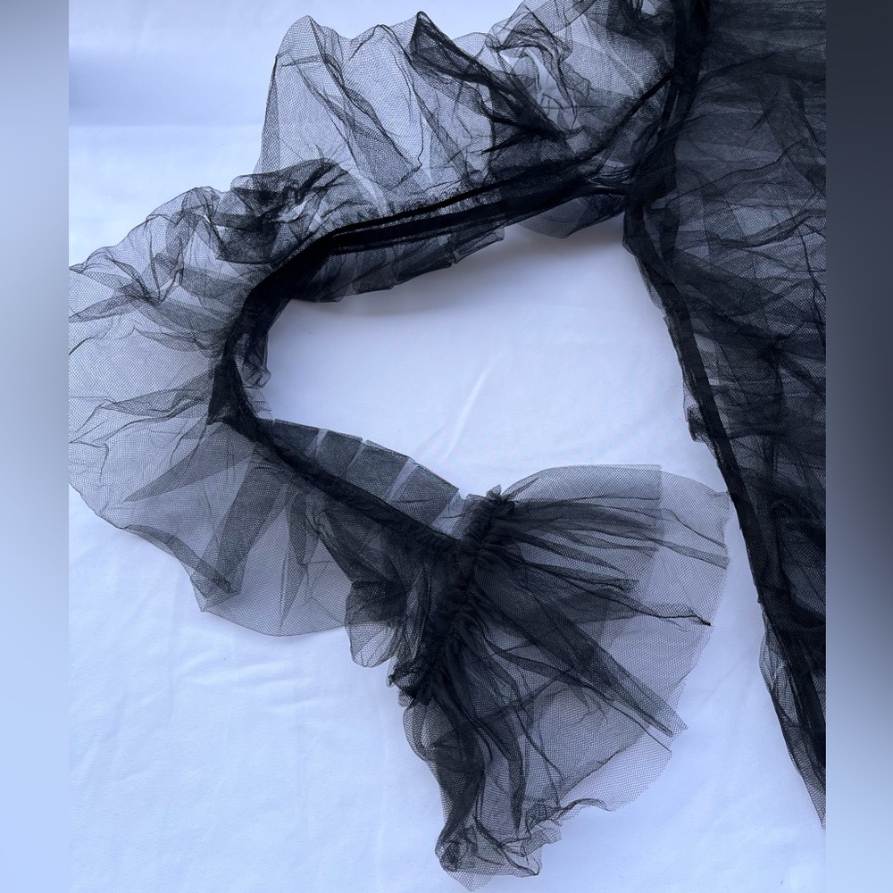 H&M Black Sheer Ruffle Blouse - Picture 13 of 16